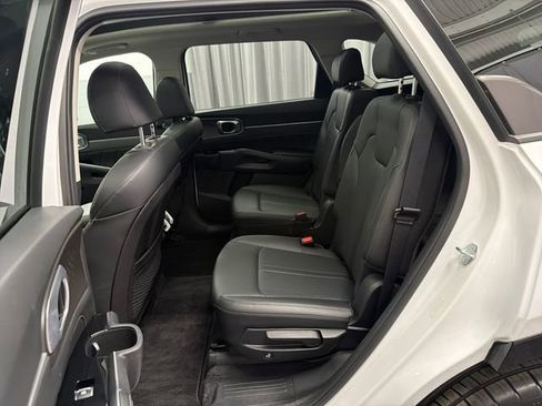 Certified 2023 Kia Sorento SX AWD/4WD image 18