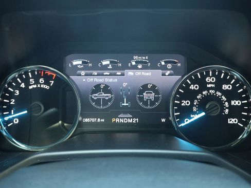 Used 2016 Ford F150 Platinum w/ Equipment Group 701A Luxury AWD/4WD image 10