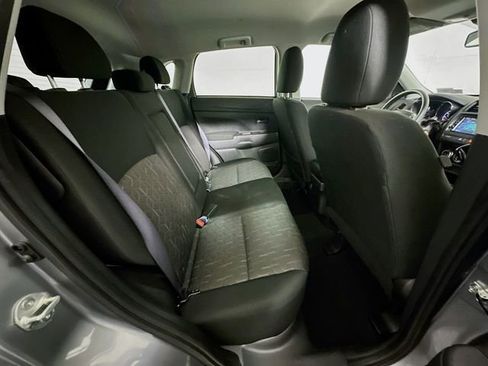 Used 2024 Mitsubishi Outlander Sport ES image 25