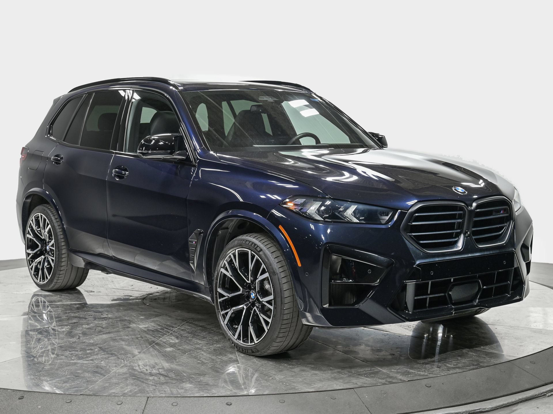 Used 2024 BMW X5 M Competition w/ Executive Package AWD/4WD image 9