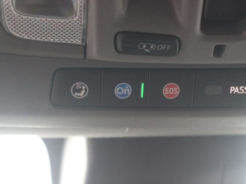 Used 2023 GMC Sierra 3500 Denali w/ Denali Ultimate Package image 35