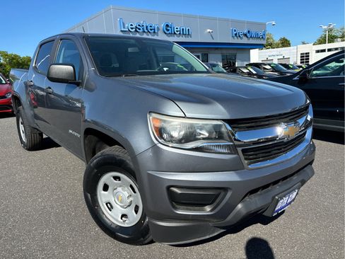 Used 2018 Chevrolet Colorado W/T w/ WT Convenience Package AWD/4WD image 2