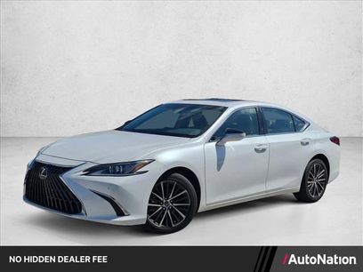 Used 2024 Lexus ES 250 w/ Premium Package