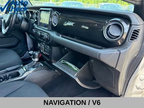 Used 2021 Jeep Wrangler Unlimited Sahara AWD/4WD image 28