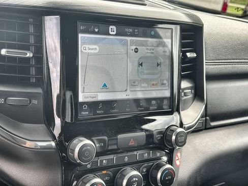 Used 2024 RAM 1500 Laramie RWD image 13
