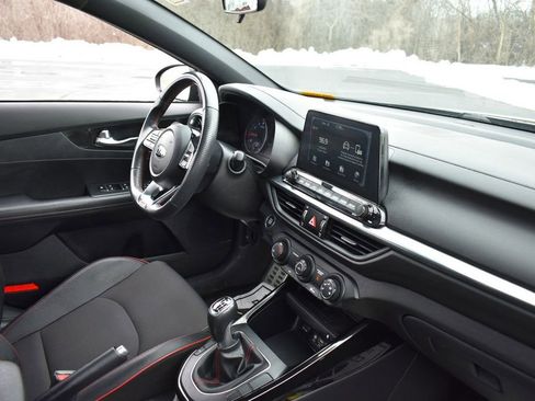 Used 2020 Kia Forte GT image 32