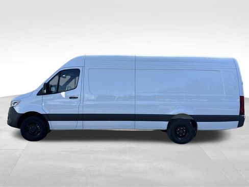New 2025 Mercedes-Benz Sprinter 3500 image 2