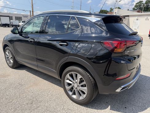 Used 2023 Buick Encore GX Essence w/ Experience Buick Package AWD/4WD image 5