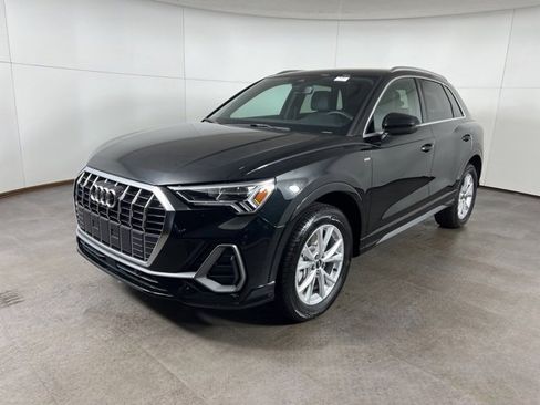 Used 2025 Audi Q3 2.0T Premium Plus w/ Premium Plus Package image 3
