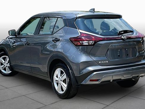 Used 2023 Nissan Kicks S FWD image 12