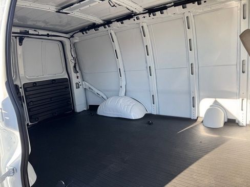 New 2025 Chevrolet Express 2500 image 11