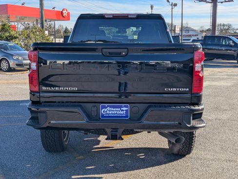 New 2026 Chevrolet Silverado 2500 Custom image 5