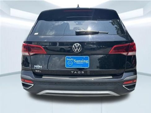 Used 2022 Volkswagen Taos SEL FWD image 7