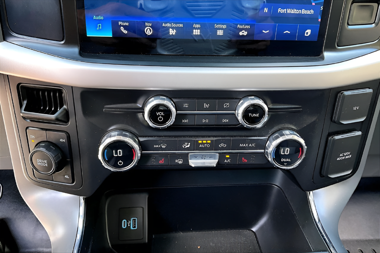 Used 2021 Ford F150 XLT w/ Equipment Group 302A High AWD/4WD image 22
