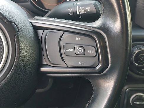 Certified 2022 Jeep Gladiator Sport image 24