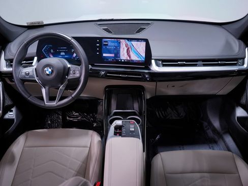 Used 2024 BMW X1 xDrive28i w/ Convenience Package AWD/4WD image 12