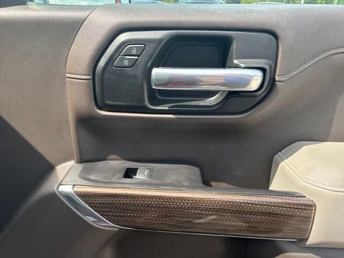 Used 2019 Chevrolet Silverado 1500 LT w/ Texas Edition AWD/4WD image 14