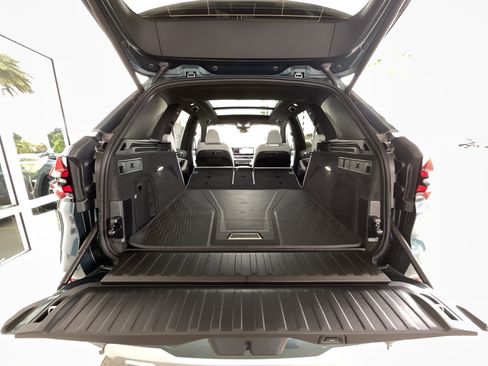 New 2026 BMW X5 sDrive40i image 31