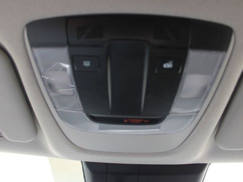 Used 2022 Kia Seltos LX image 47