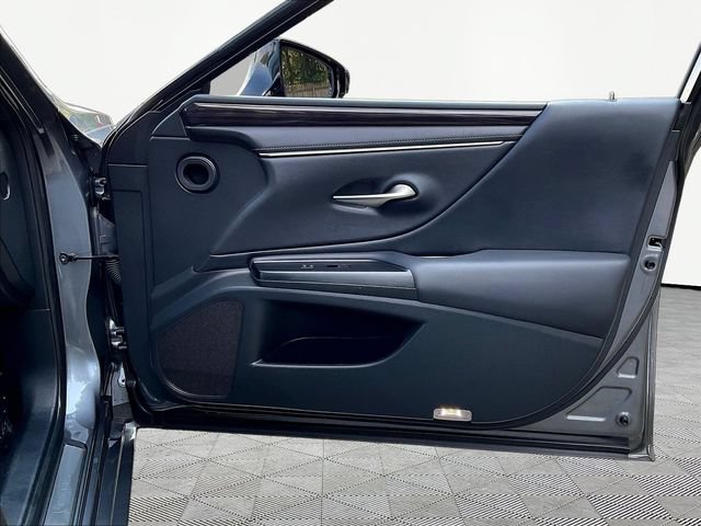 Used 2020 Lexus ES 350 w/ Premium Package FWD image 30