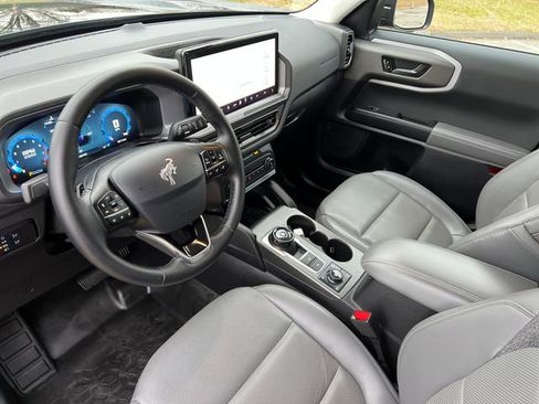 Used 2025 Ford Bronco Sport Badlands image 18