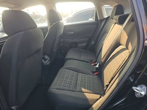 Used 2025 Honda HR-V LX image 11
