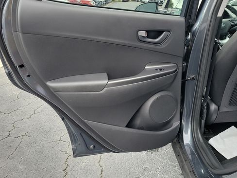 Used 2021 Hyundai Kona SEL FWD image 10
