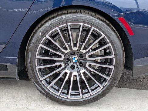 New 2026 BMW 750e xDrive 750e xDrive image 29