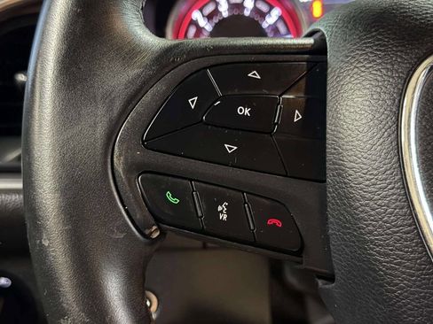 Used 2018 Dodge Challenger SXT image 24