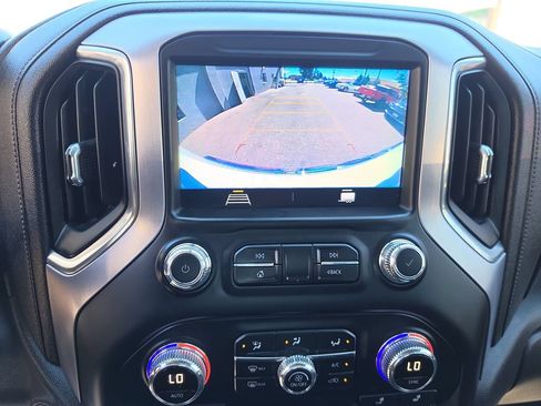 Used 2020 GMC Sierra 1500 Elevation w/ Elevation Value Package AWD/4WD image 28