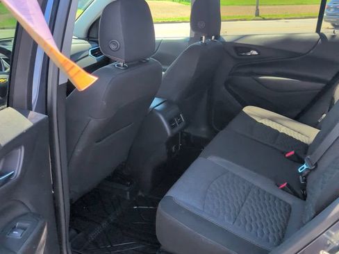 Used 2018 Chevrolet Equinox LT AWD/4WD image 13