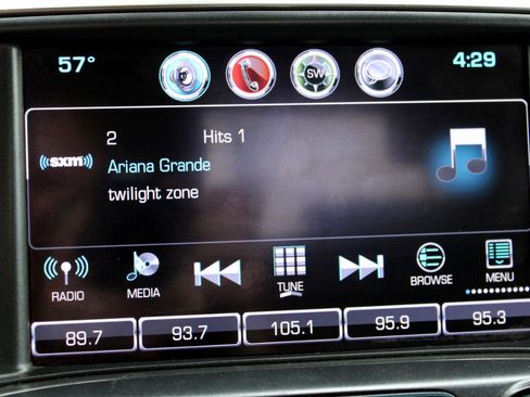 Used 2018 Chevrolet Silverado 1500 LT w/ All Star Edition image 28