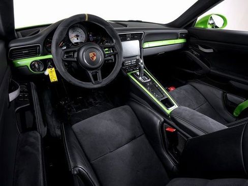 Used 2019 Porsche 911 GT3 RS w/ Light Design Package RWD image 10
