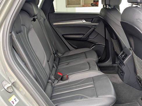 Used 2025 Audi Q5 2.0T Premium image 30