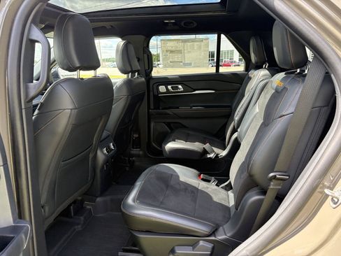 New 2026 Ford Explorer Tremor w/ Tremor Ultimate Package AWD/4WD image 27