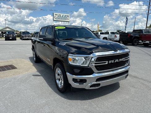 Used 2019 RAM 1500 Big Horn AWD/4WD image 7