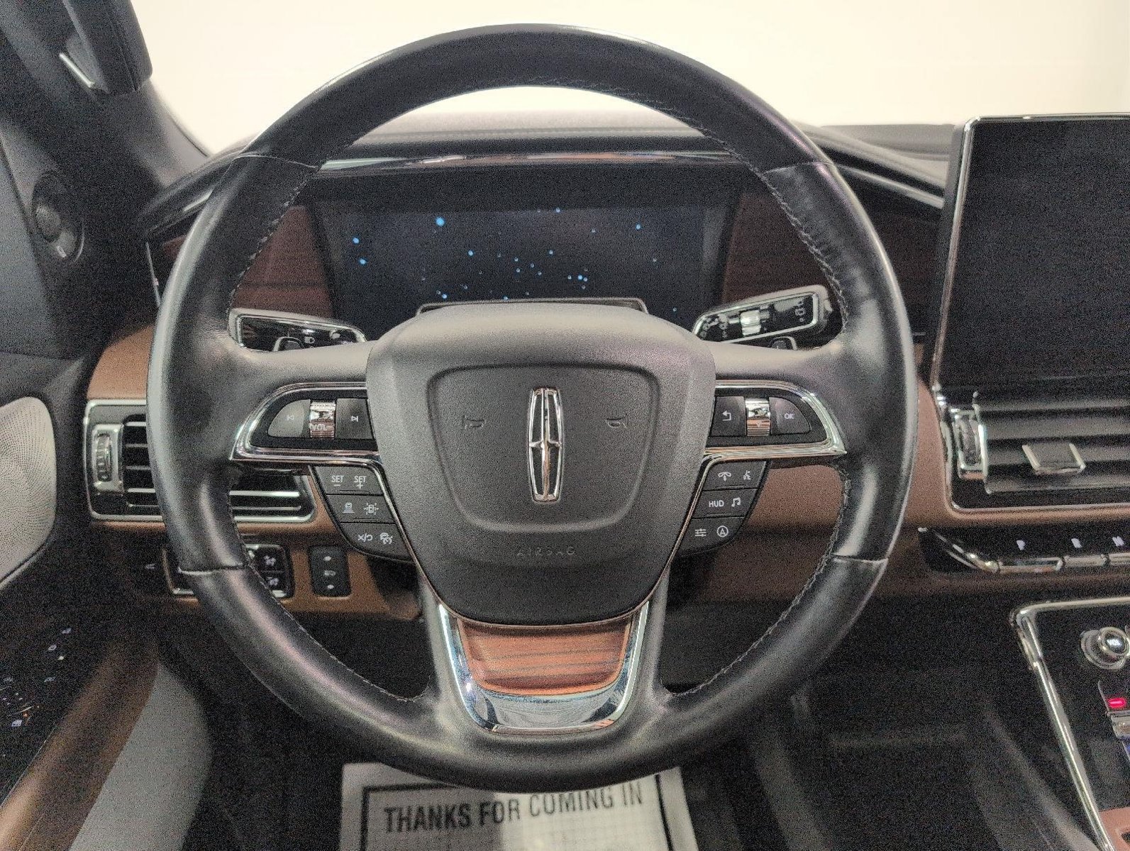 Used 2023 Lincoln Navigator Reserve AWD/4WD image 5