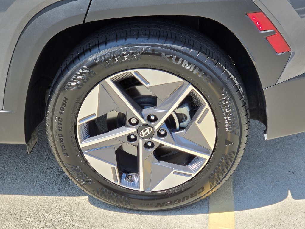 Used 2026 Hyundai Tucson SEL Plus FWD image 8