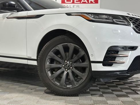 Used 2018 Land Rover Range Rover Velar R-Dynamic SE AWD/4WD image 4
