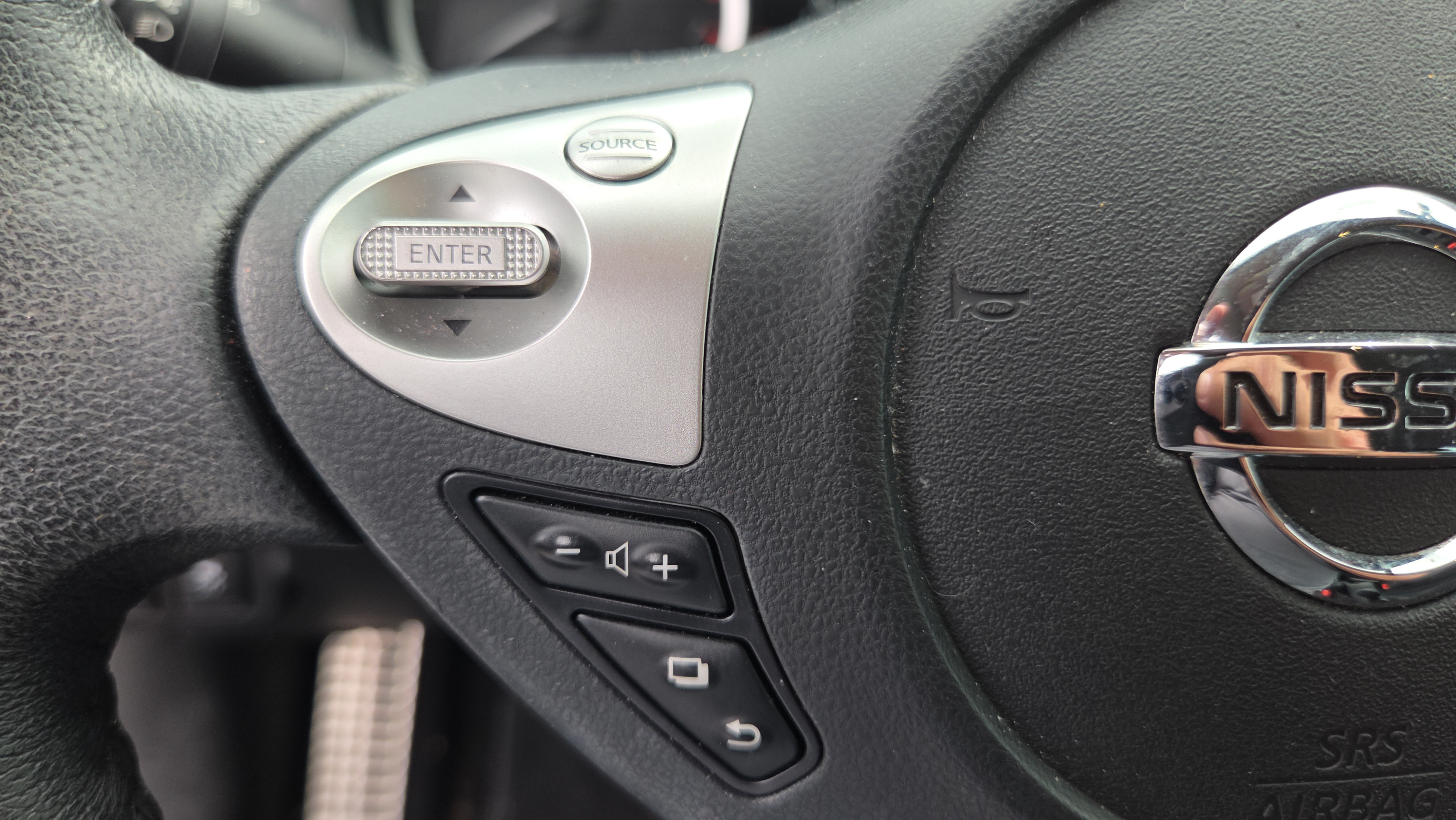 Used 2019 Nissan Sentra SR FWD image 24