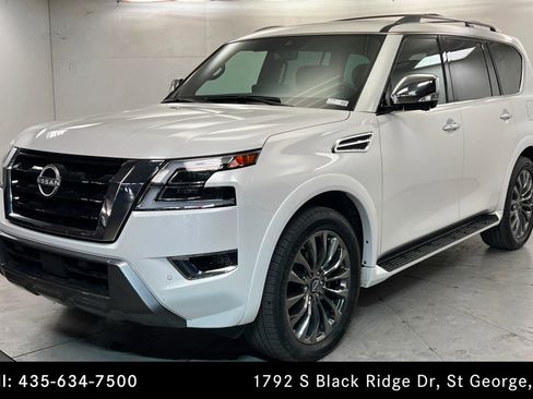 Used 2023 Nissan Armada Platinum w/ Captain's Chairs Package AWD/4WD image 1