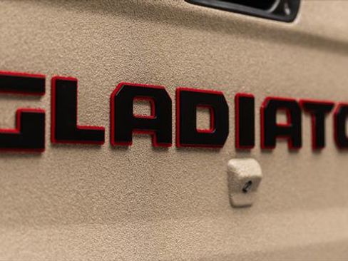 Used 2026 Jeep Gladiator Sport image 12