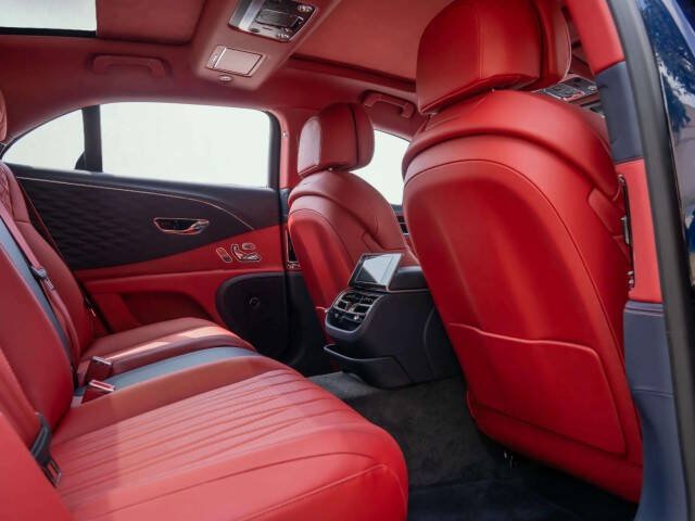 Used 2020 Bentley Flying Spur W12 AWD/4WD image 19