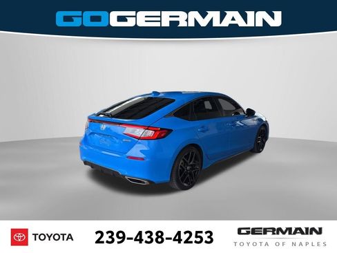 Used 2022 Honda Civic Sport Touring image 8