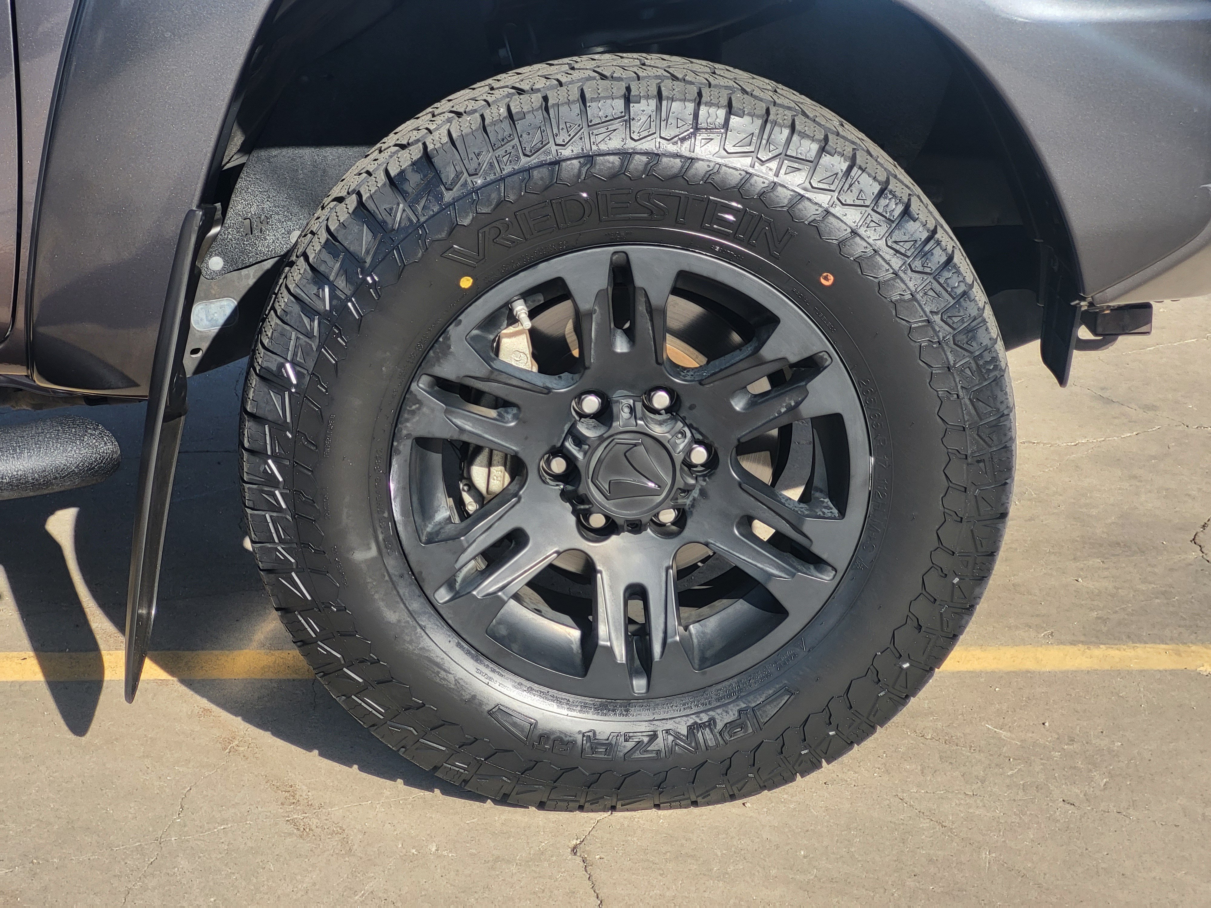 Used 2015 Toyota Tacoma PreRunner w/ SR5 Package RWD image 8