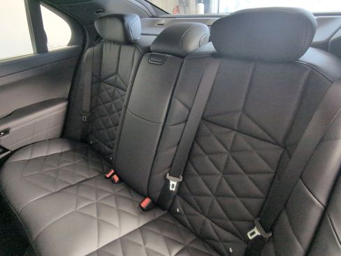 New 2026 BMW 740i image 28