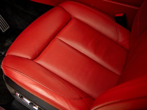 Used 2021 Rolls-Royce Cullinan image 23