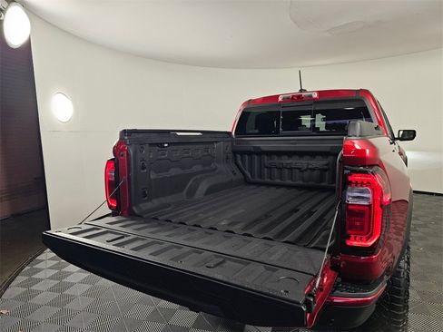 Used 2023 GMC Canyon AT4X w/ Edition 1 image 18