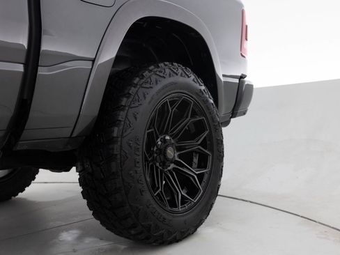 Used 2019 RAM 1500 Limited AWD/4WD image 20