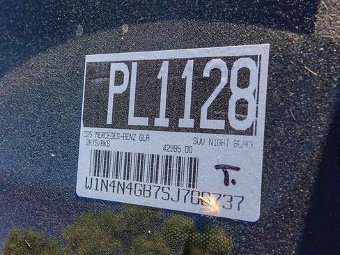 Certified 2025 Mercedes-Benz GLA 250 GLA 250 image 28